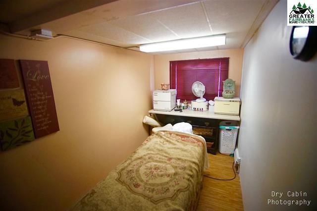 131 N Santa Claus Ln, North Pole, AK 99705
